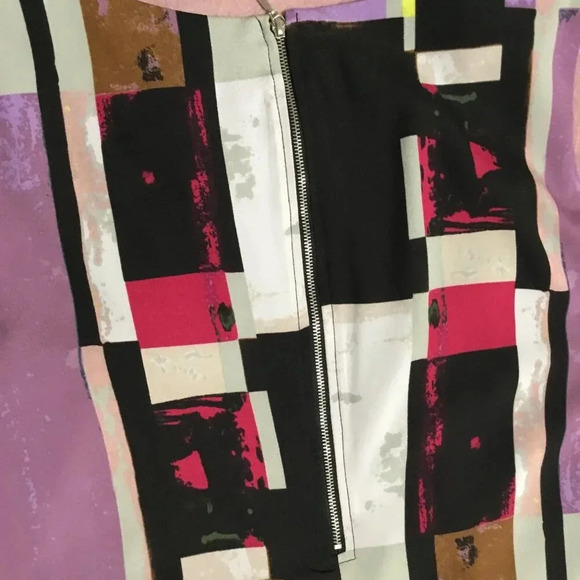 Cleo Petites Geometric Gray Purple Print Sheath Black Dress Sz 10 - Picture 9 of 11